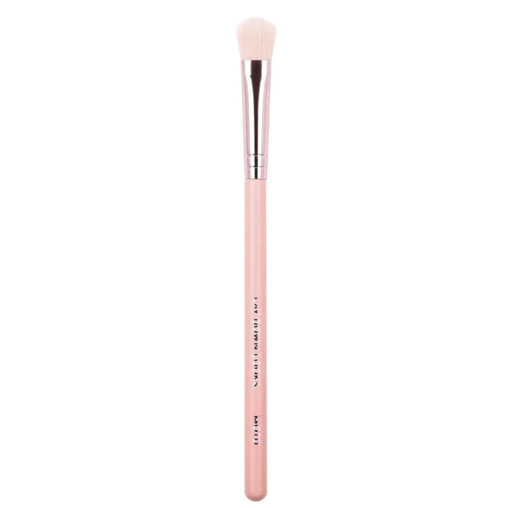 MOTD COSMETICS Lay Down Looks Large Shader Brush